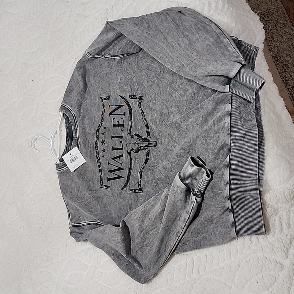 Brand New Wallen Distressed Sweater